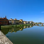 Apartment Il Parione Luxury With View,