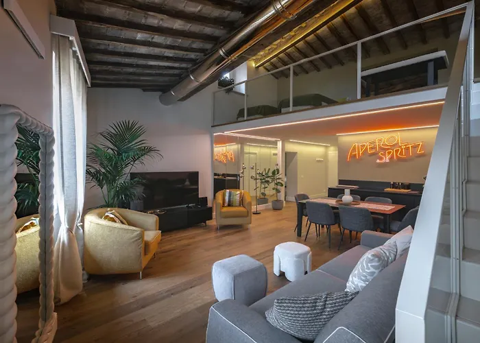 Διαμέρισμα Il Parione Luxury With View, *